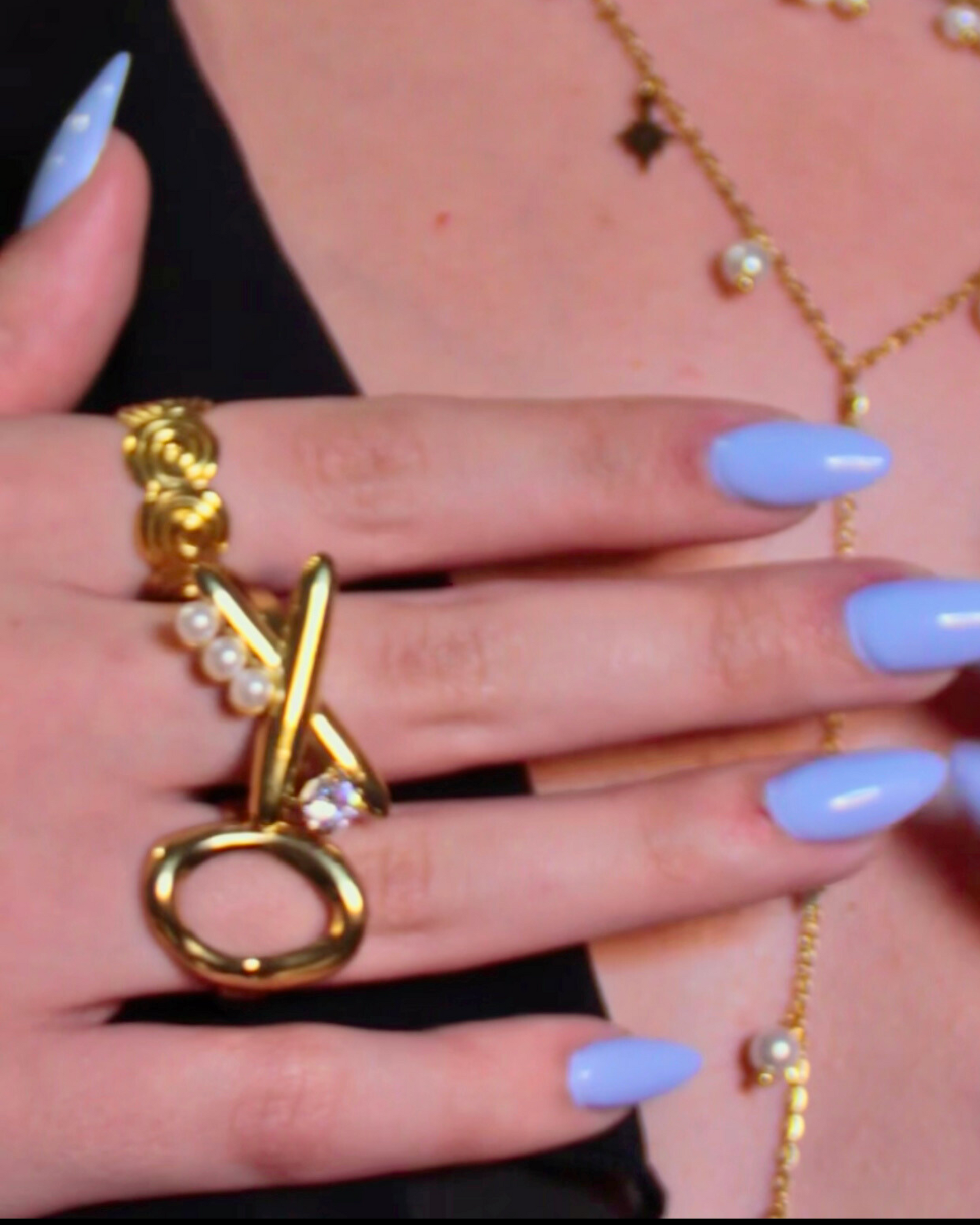 Nova Gold Ring